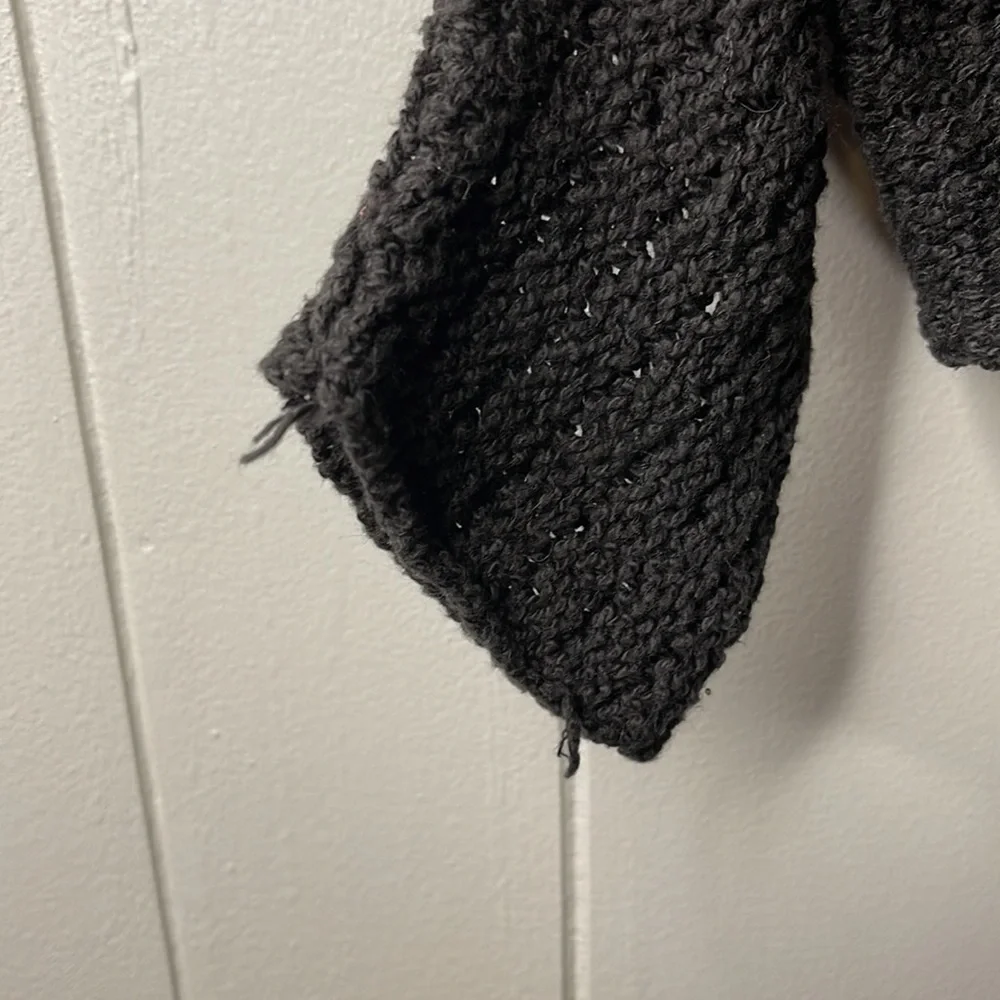 Free People Black Crop Knit V Neck Sweater - Picture 3 of 6